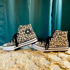 Leopard Converse high tops